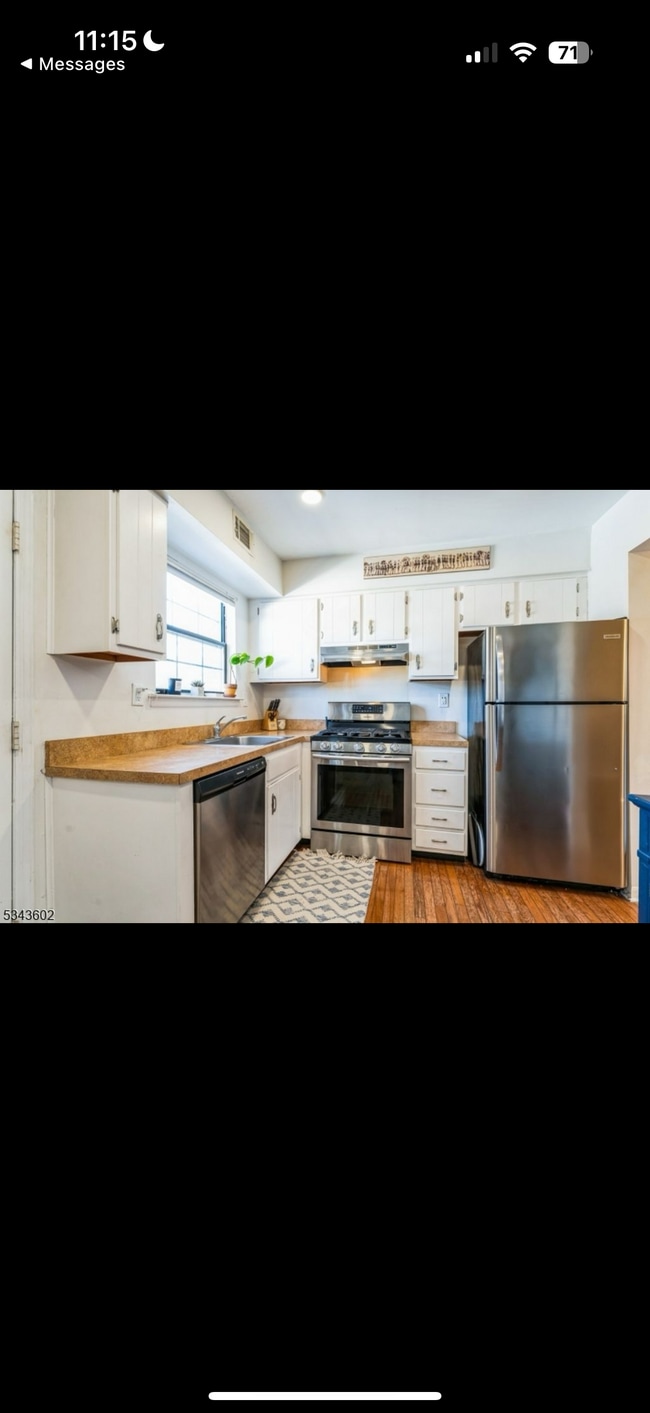 Building Photo - 216 Riva Dr Rental