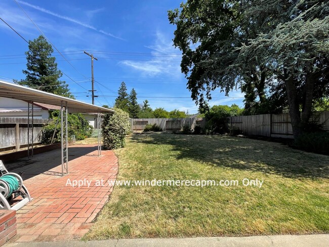 Photo - Fabulous Hollywood Park home 2BDRM 2BATH +...
