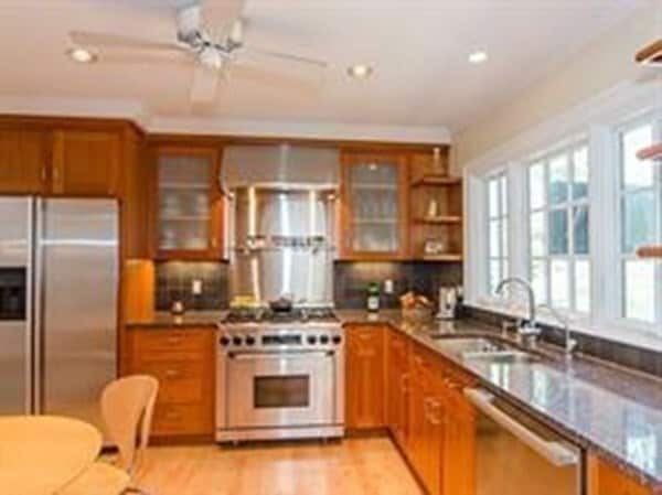 Photo - 381 VFW Parkway