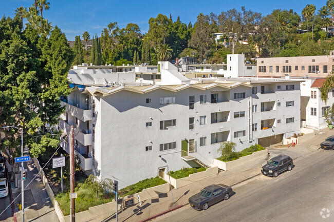 Franklin Park Apartments - Franklin Park Apartments