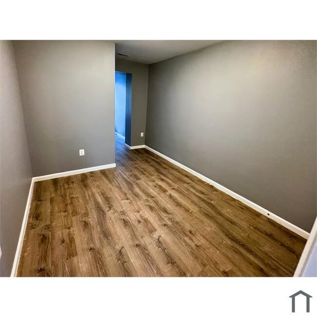 Photo - 1712 R St SE