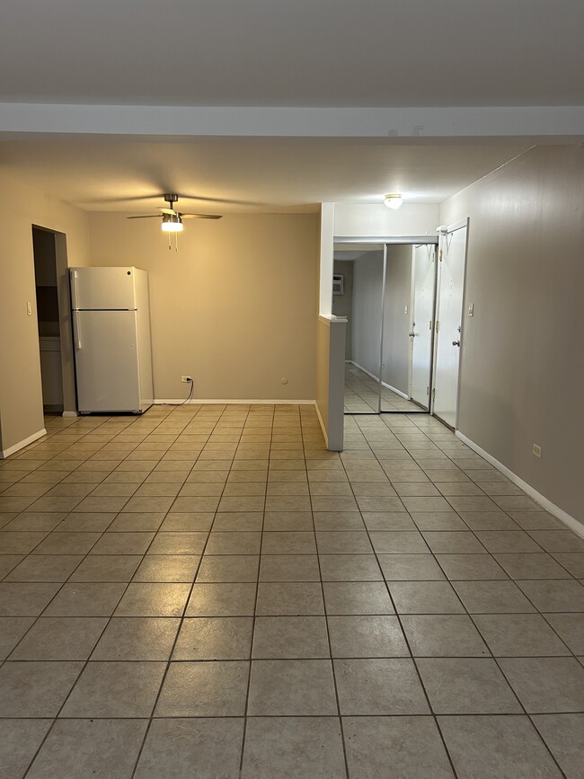 Photo - 1075 Valley Ln Unit 309