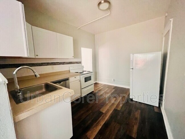 Photo - 417 4th St N Unidad #102