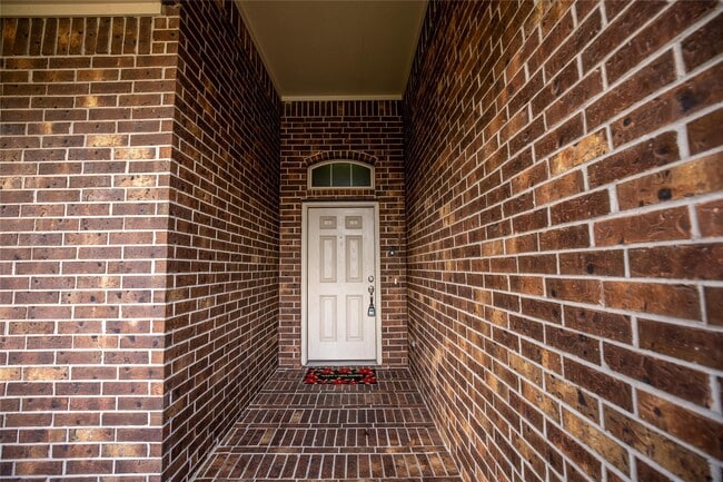Building Photo - 23719 San Barria Dr Rental