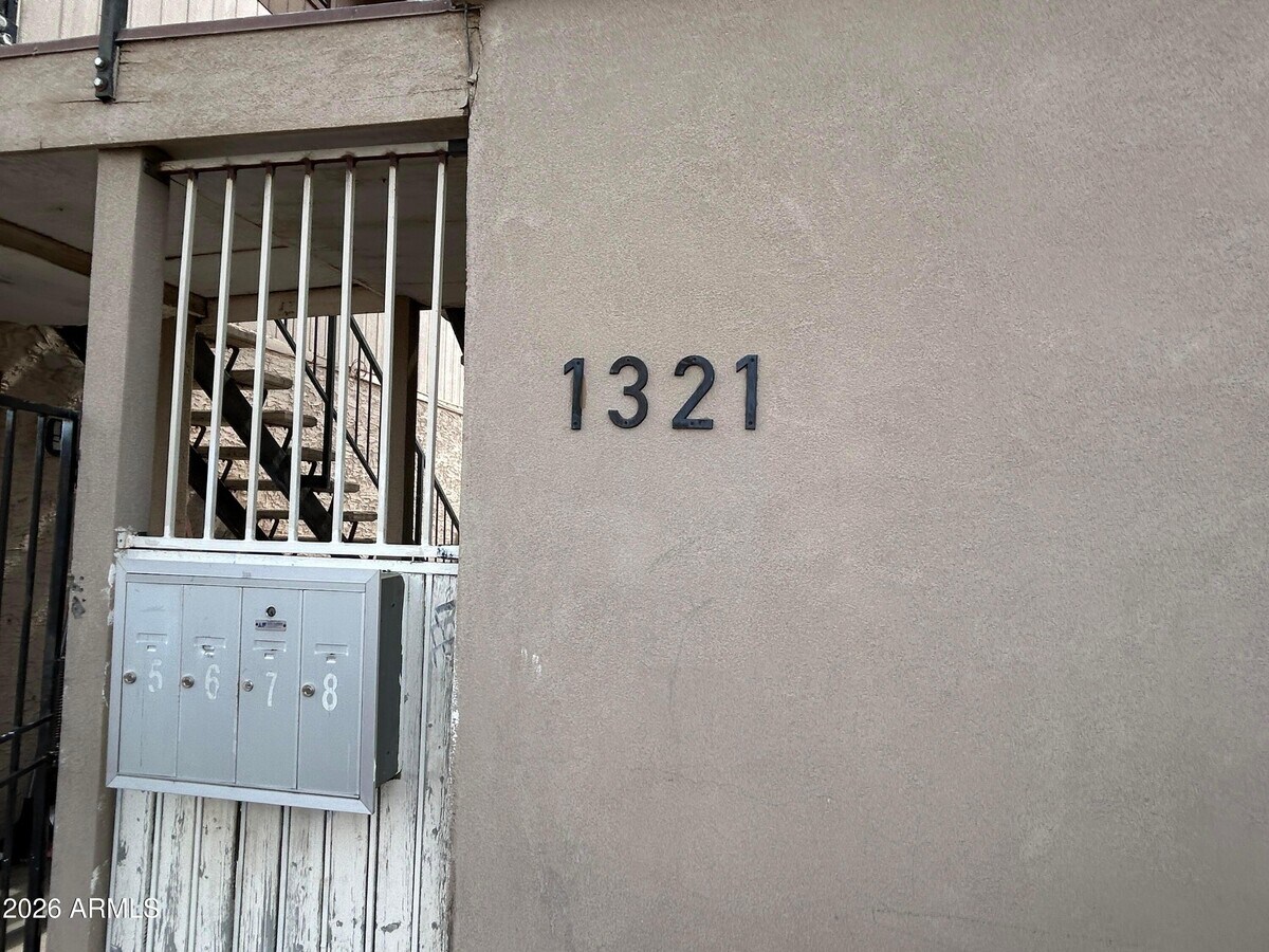 Photo - 1321 W Vogel Ave Unit 7