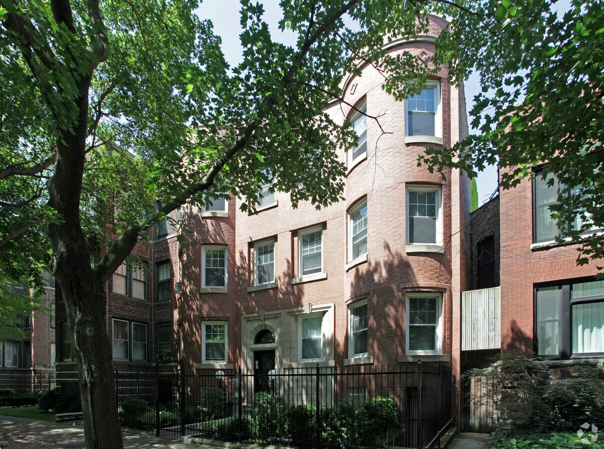 Photo - 5450-5452 S Kimbark Ave