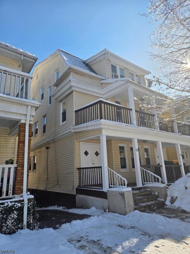 Building Photo - 54 Arsdale Terrace Unit 2