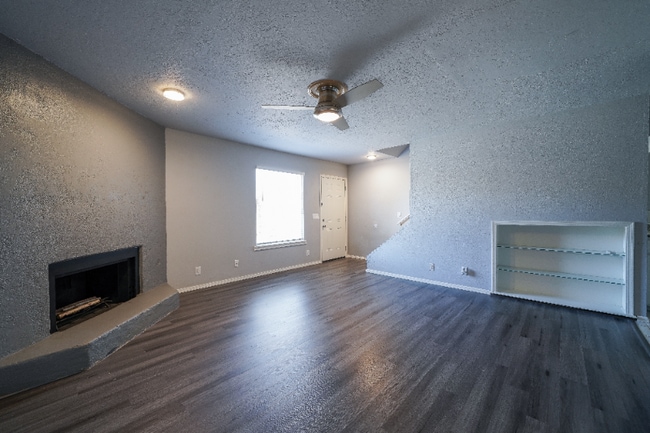 Photo - 507 N Davis Ave