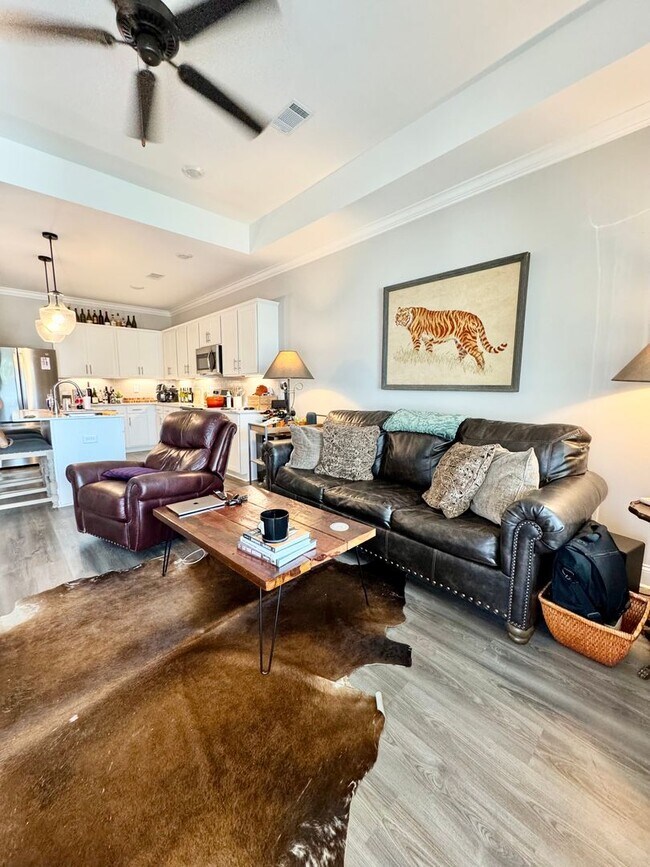 504 Grey Oak Cir