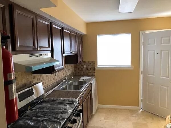 Photo - 311 N Oaks Blvd Unit 311N