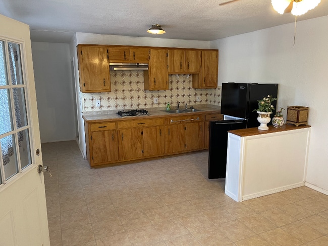 Photo - 608 Alicia Dr