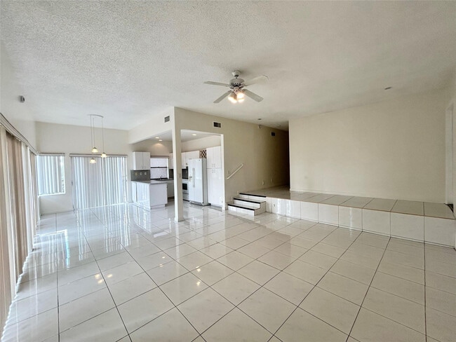 Photo - 4850 SW 63rd Terrace Unit 231