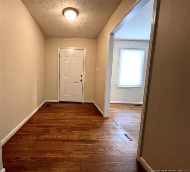 Photo - 715 Ashburton Dr
