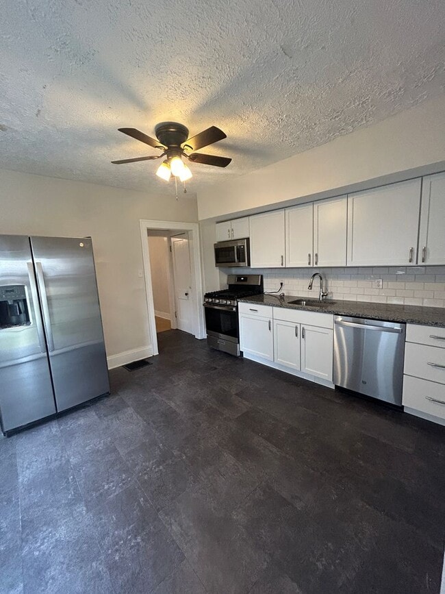 Photo - 2229-2231 E 5th Ave Unit 2229