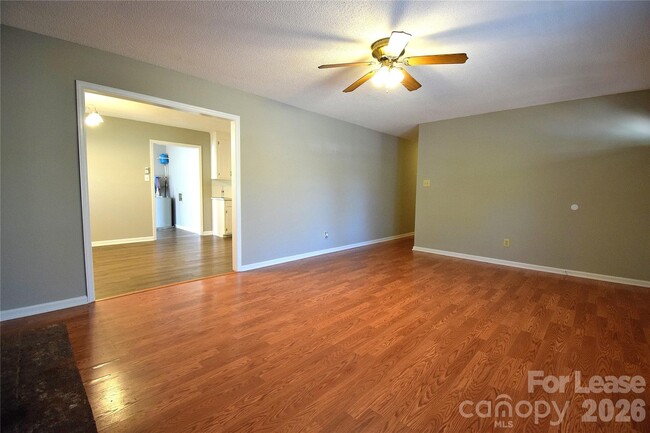 Photo - 237 Moorefield Dr