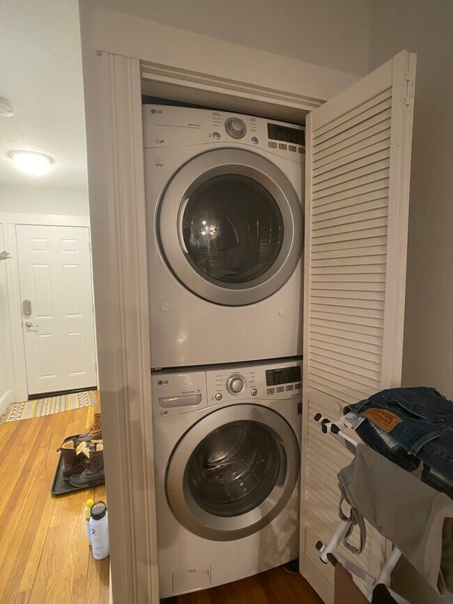 Photo - 78 Perkins St Unit 1