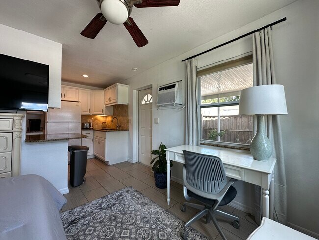 Photo - 9372 88th Way N House