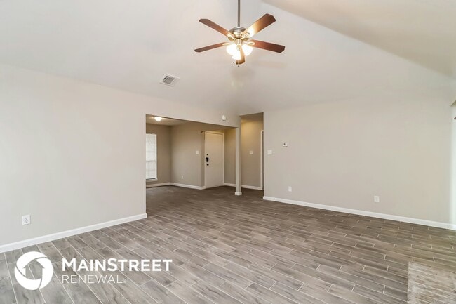 Photo - 1104 Chapel Hill Dr