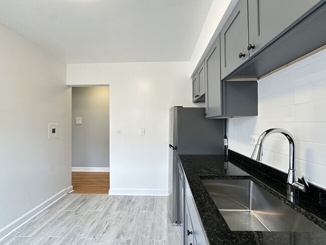 Photo - 6705 N California Ave Unit S3