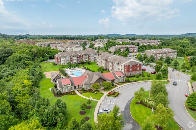 Photo - Revere at Barton's Run