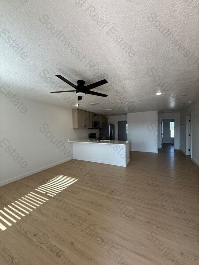 Photo - 3513 Ethan Ave Unidad B