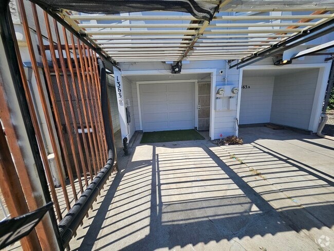 Building Photo - 1363 93rd Ave Unit A Rental
