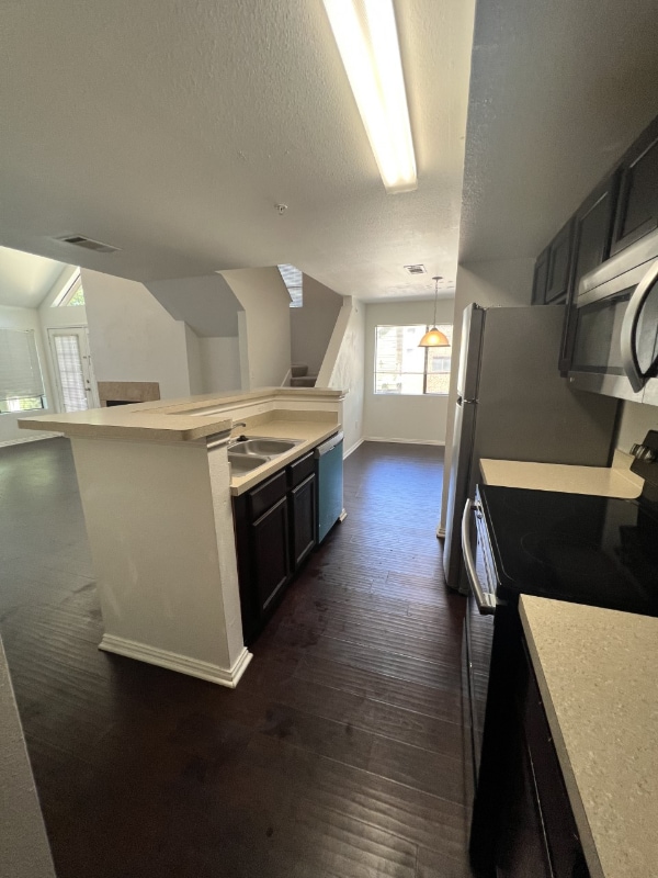 Photo - 9817 Walnut St Unit 210