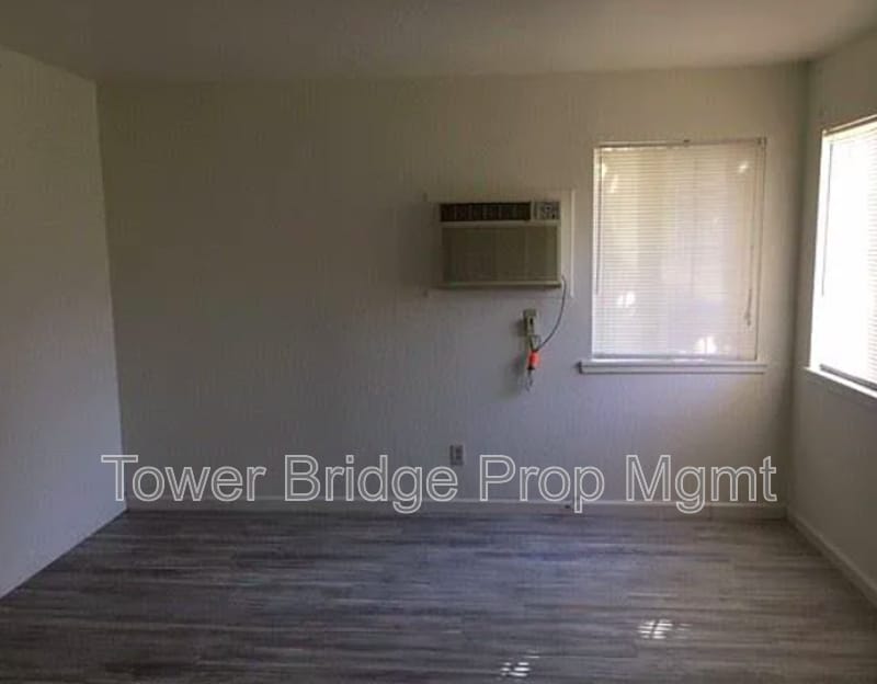 Photo - 2701 San Fernando Way Unidad Apt 3