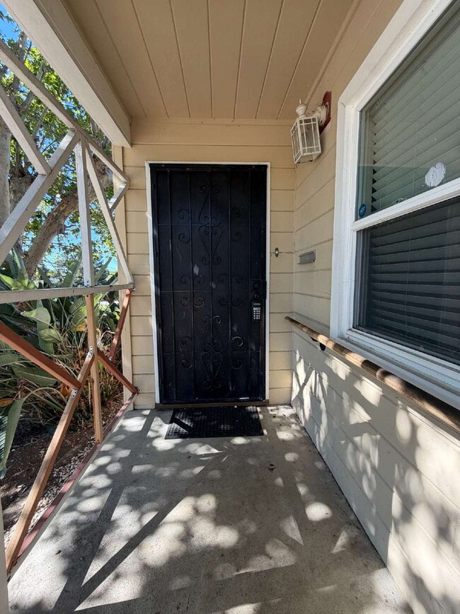 Photo - Charming 3-Bedroom Martinez Home with Cozy Fireplace & Spacious Living!