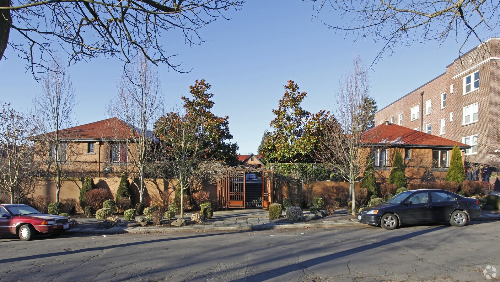Photo - 705 24th Ave Apartments