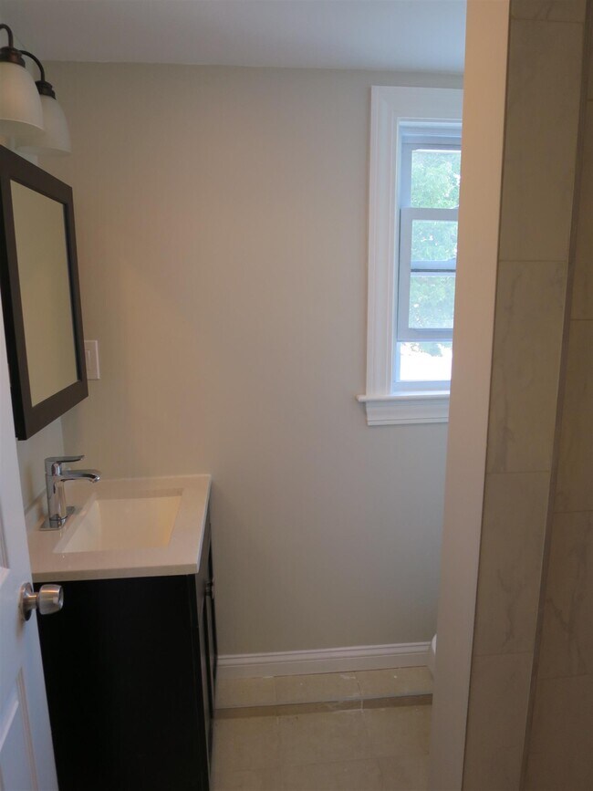 Photo - 57 Marion St Unit 1