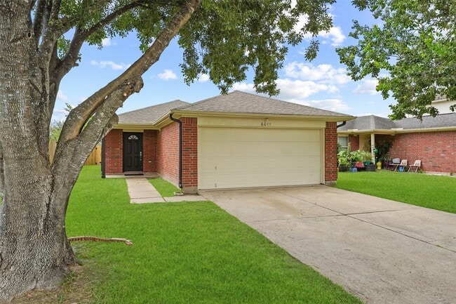 Building Photo - 6011 Beaconridge Dr Rental