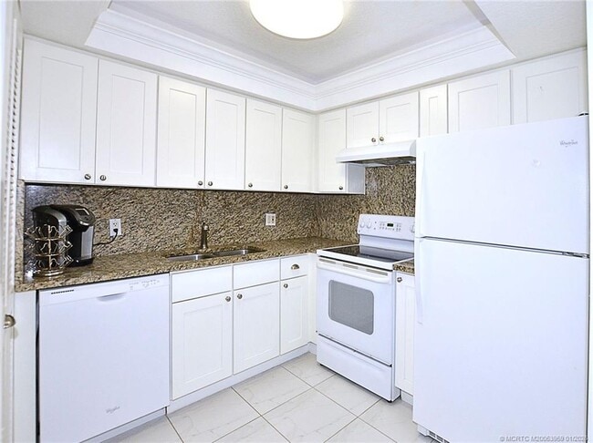 Photo - 950 S Kanner Hwy Unit 9