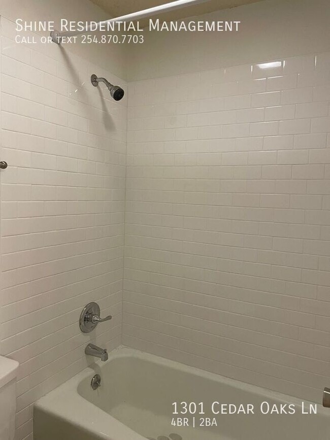Photo - 1301 Cedar Oaks Ln