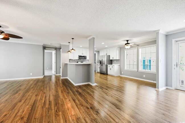 Photo - 333 Walden Lake Rd