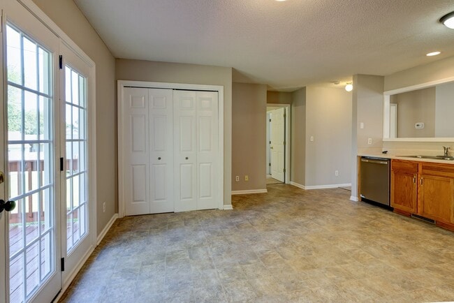 Photo - 3169 Buckhorn Ct