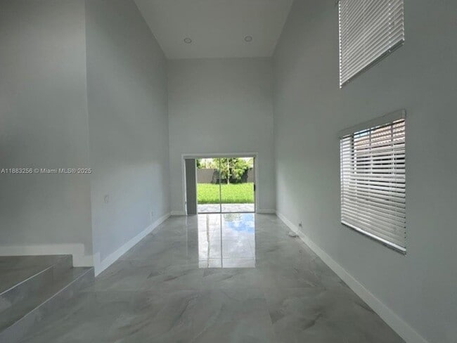 Photo - 8557 Windy Cir