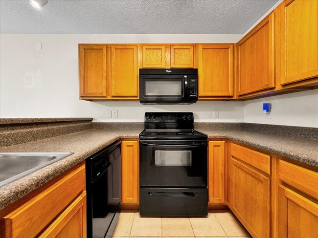 Photo - Charming Fort Walton Beach Townhome - Move-In Ready!