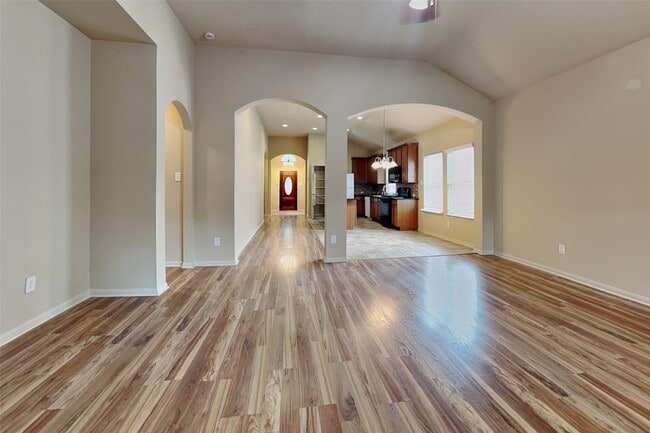 Photo - 1411 Cameron Park Ln