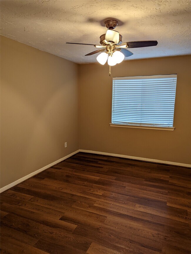 Photo - 3500 Tangle Brush Dr Unit 117