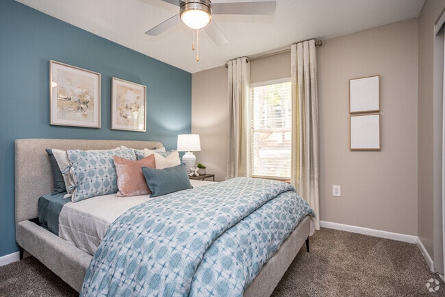 2BR, 2BA - 1,078SF - Second Bedroom