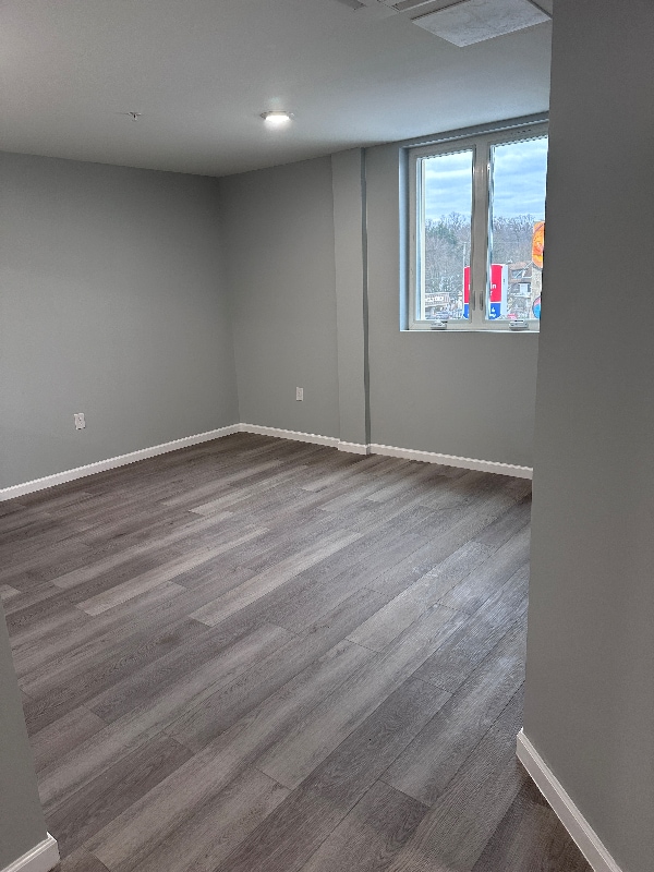 140 S Easton Rd