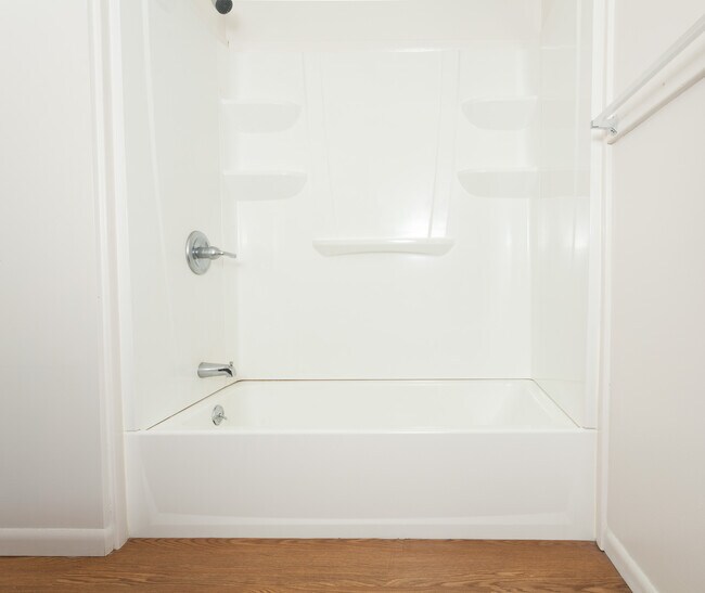 Photo - 806 Arch St