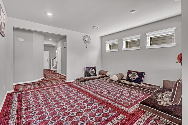 Photo - 28221 33rd Pl S