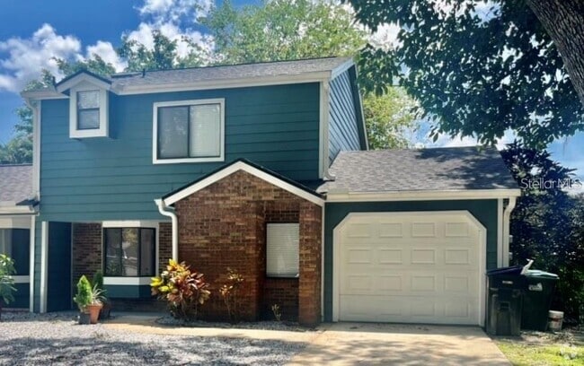 Building Photo - 6947 Country Corner Ln Rental