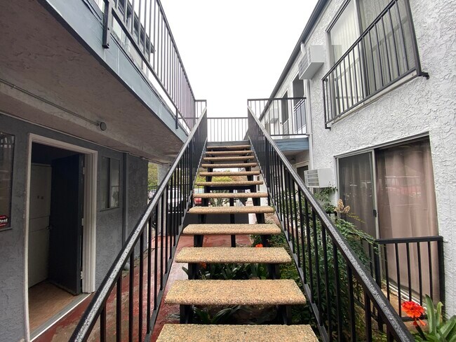 Photo - 3030 Valle Vista Dr Unit 39