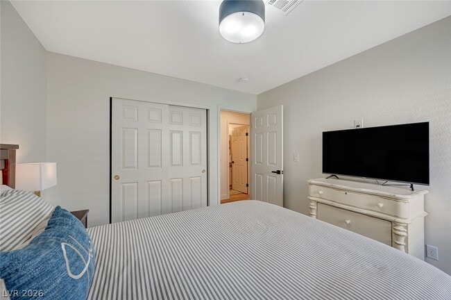 Photo - 1808 Stablegate Ave