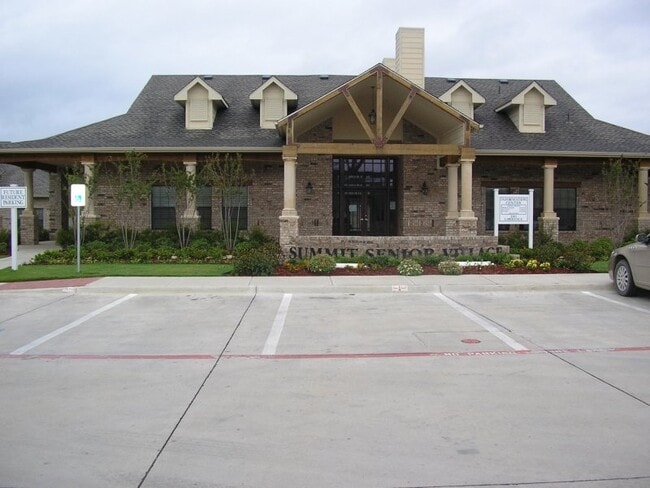 Photo - 1101 Lawrence St Unidad #1101