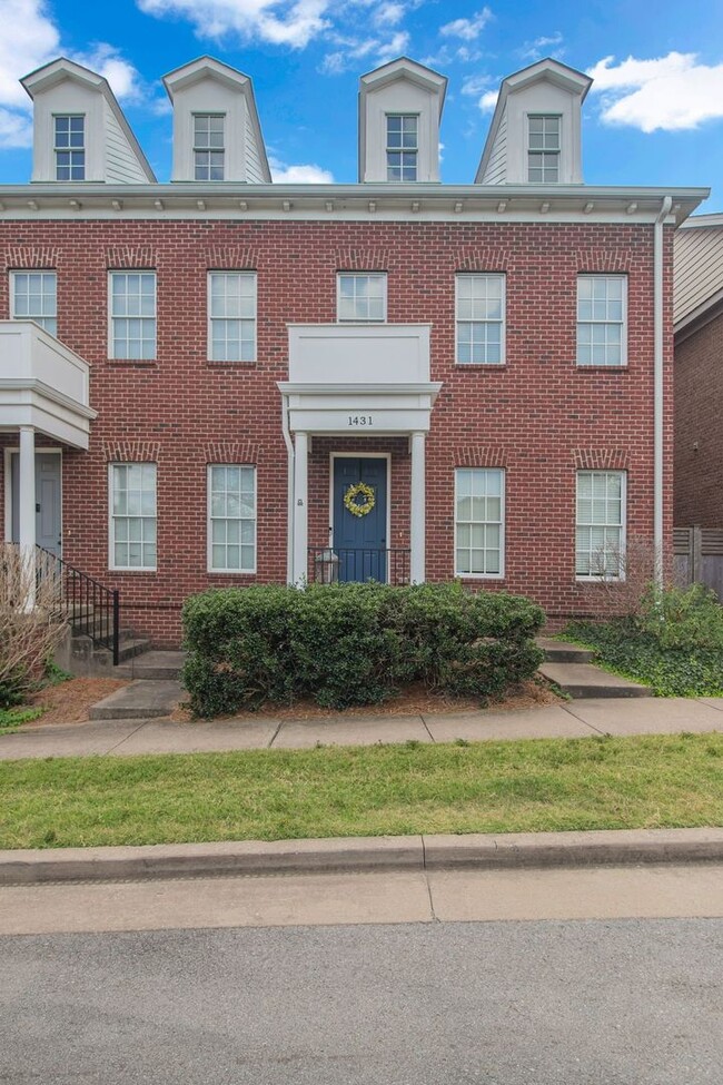 Beautiful Nolensville Townhome - Beautiful Nolensville Townhome