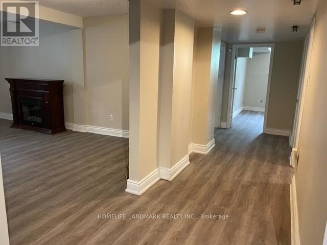 Photo - 53 Moray Ave